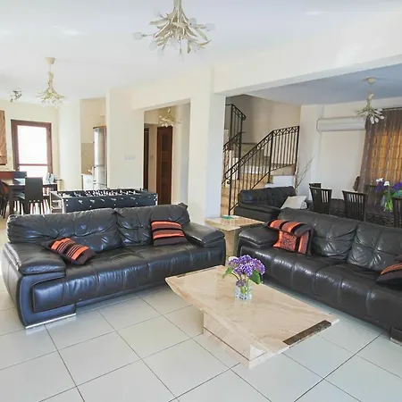 Villa Oceanus Ayia Napa