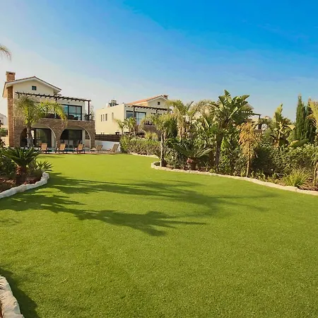 Villa Oceanus Ayia Napa