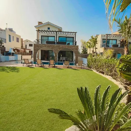 Villa Oceanus Ayia Napa