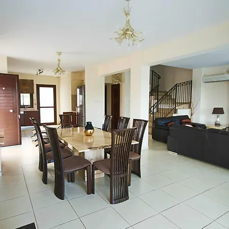 Oceanus Villa *