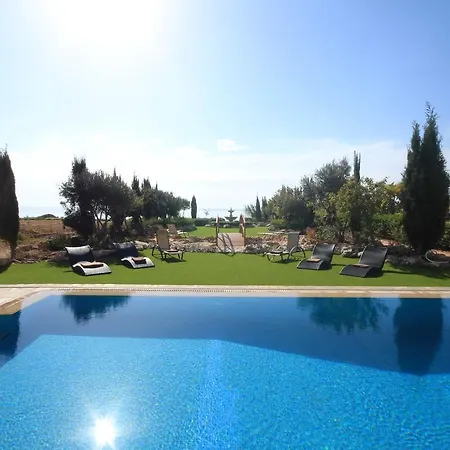 Villa Oceanus Ayia Napa