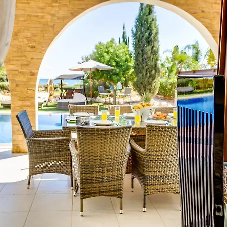 Oceanus Vilă Ayia Napa