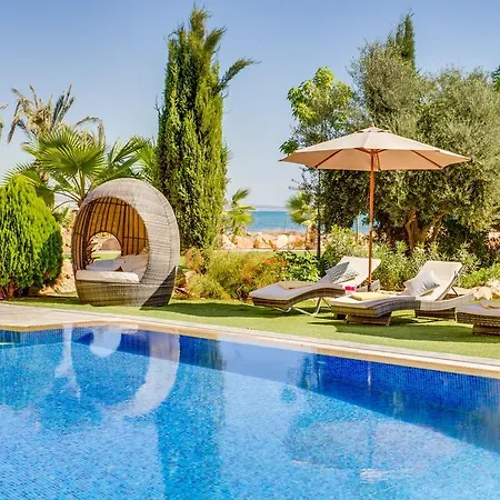 Villa Oceanus *