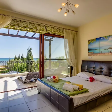 Oceanus Villa