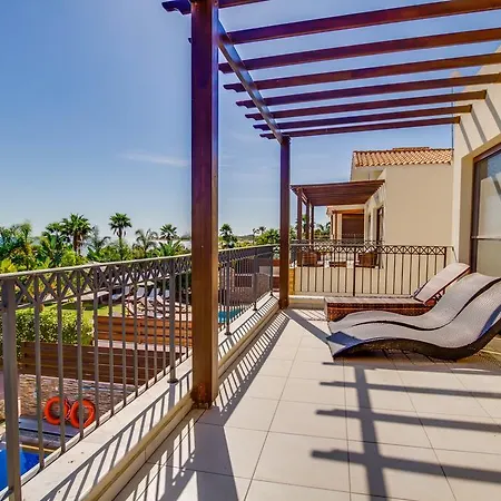 Villa Oceanus *